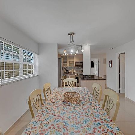 Supervilla - Lakefront - Sunsets, Kayaks, Grill Fort Lauderdale Extérieur photo